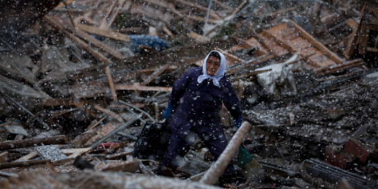 AFP photographersYasuyoshi Chiba and Aris Messinis win the Days Japan 2012 prize